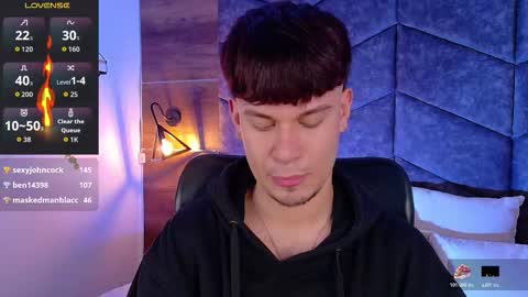 Snapshot of liamthunder05_ chatting on 10/29/25, 03:09 Liam Thunder online show from 10/29/25, 03:09