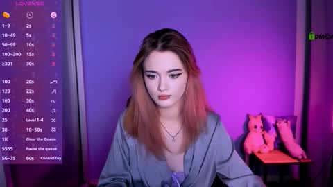 Little Liana  online show from 10/17/25, 08:00