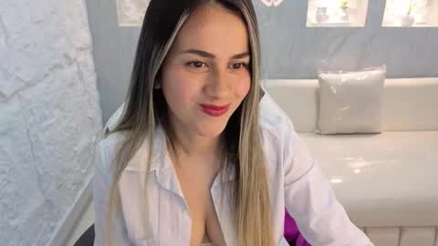 Online 800 to 1400 online show from 10/16/25, 01:12