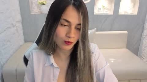 Online 800 to 1400 online show from 11/17/25, 01:17