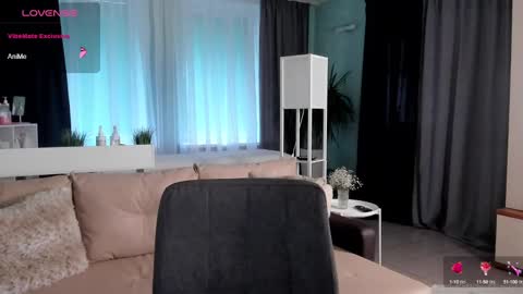 Snapshot of libby_nora chatting on 01/14/25, 09:13 Libby online show from 01/14/25, 09:13