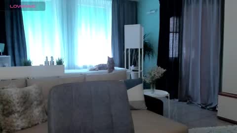 Snapshot of libby_nora chatting on 02/18/25, 08:27 Libby online show from 02/18/25, 08:27