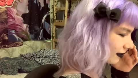 Lola online show from 09/14/25, 09:47