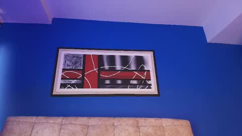 Valentina Hall online show from 10/08/25, 11:41