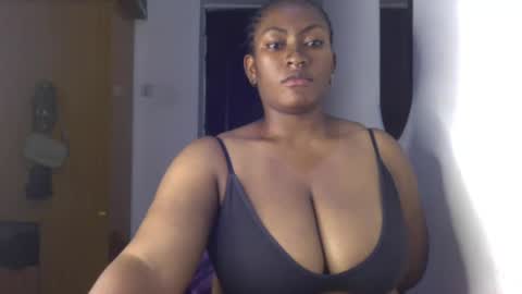 Snapshot of lick_my_pussyyy226651 chatting on 12/05/24, 01:47 caira online show from 12/05/24, 01:47