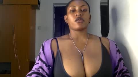 Snapshot of lick_my_pussyyy226651 chatting on 01/13/25, 07:53 caira online show from 01/13/25, 07:53