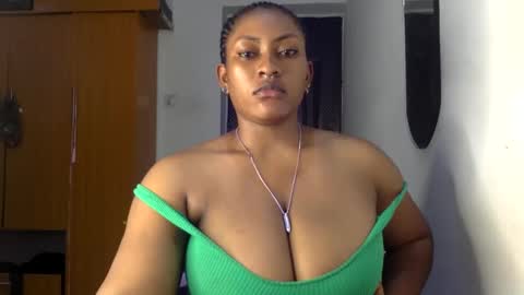 Snapshot of lick_my_pussyyy226651 chatting on 01/18/25, 01:41 caira online show from 01/18/25, 01:41