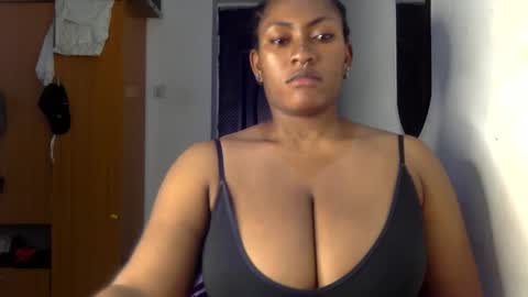 Snapshot of lick_my_pussyyy226651 chatting on 02/07/25, 03:55 caira online show from 02/07/25, 03:55