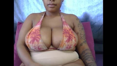 Snapshot of lickabletash98 chatting on 01/23/25, 12:09 lickabletash98 online show from 01/23/25, 12:09