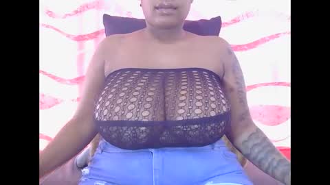 Snapshot of lickabletash98 chatting on 09/16/25, 06:25 lickabletash98 online show from 09/16/25, 06:25