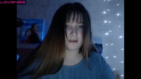 Snapshot of light_lunaa chatting on 12/12/24, 10:02 light_lunaa online show from 12/12/24, 10:02