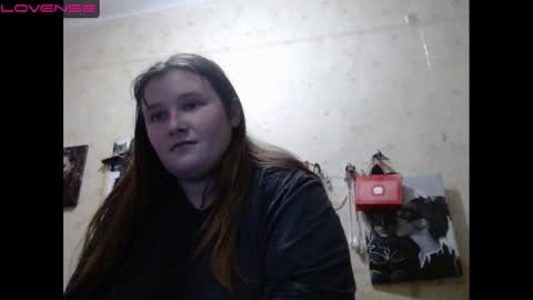Snapshot of light_lunaa chatting on 12/26/24, 10:48 light_lunaa online show from 12/26/24, 10:48