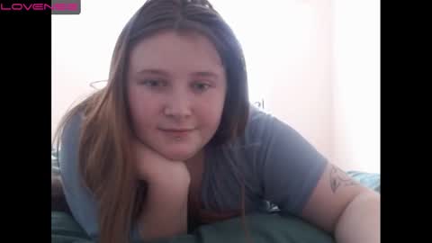 Snapshot of light_lunaa chatting on 01/05/25, 08:22 light_lunaa online show from 01/05/25, 08:22