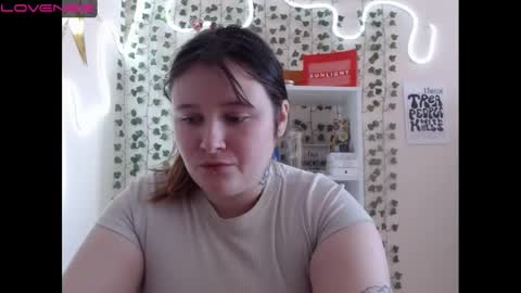 Snapshot of light_lunaa chatting on 01/14/25, 06:24 light_lunaa online show from 01/14/25, 06:24