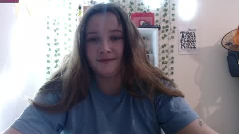 Snapshot of light_lunaa chatting on 01/27/25, 11:00 light_lunaa online show from 01/27/25, 11:00