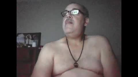 Snapshot of lightningx chatting on 10/11/25, 03:28 lightningx online show from 10/11/25, 03:28