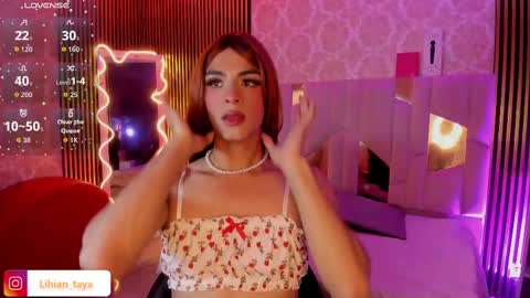 LIHIAN online show from 10/11/25, 03:28