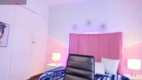 liiam_smith_ online show from 10/14/25, 12:50