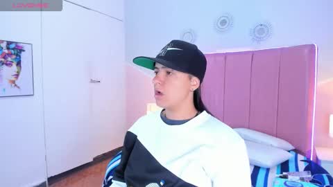 liiam_smith_ online show from 10/25/25, 12:56