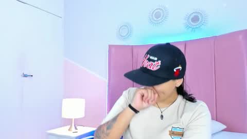 liiam_smith_ online show from 11/13/25, 01:54