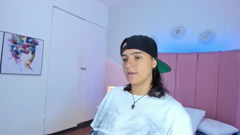 liiam_smith_ online show from 11/14/25, 01:32