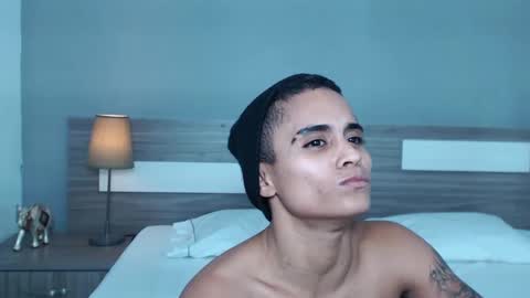 Liam thompson online show from 10/01/25, 07:09