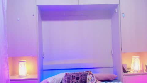         online show from 02/28/25, 11:36