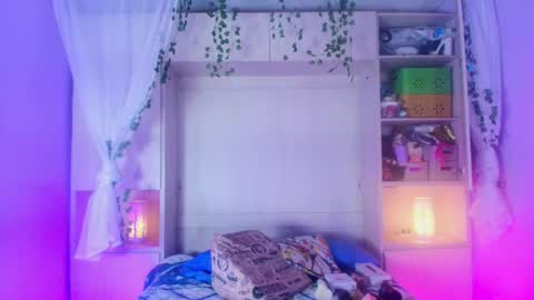         online show from 09/20/25, 11:44