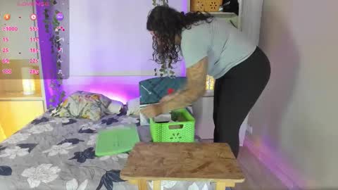         online show from 11/18/25, 11:36