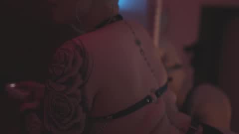 likaaberry online show from 10/26/25, 06:47