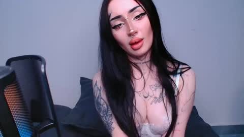 Alisa tattogirl online show from 10/28/25, 10:12