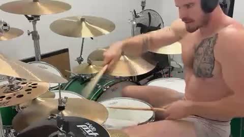 Snapshot of like2lick94 chatting on 01/29/25, 08:35 like2lick94 online show from 01/29/25, 08:35