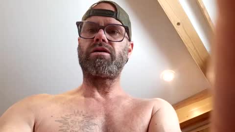 St pierre online show from 11/13/25, 05:01