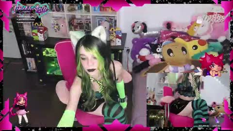 Snapshot of likemyashe chatting on 11/09/25, 05:17 LikeMyAshe online show from 11/09/25, 05:17