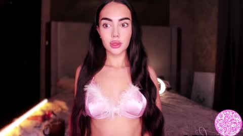Snapshot of lil_gabbyg chatting on 01/26/25, 03:48 Gabriela online show from 01/26/25, 03:48