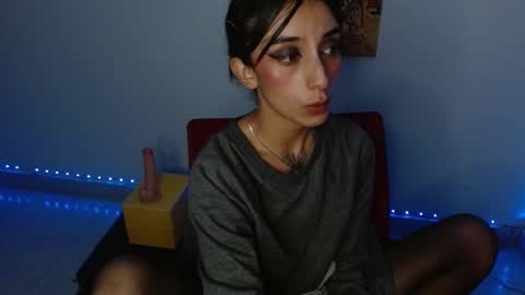 Lisaa online show from 12/12/24, 06:03