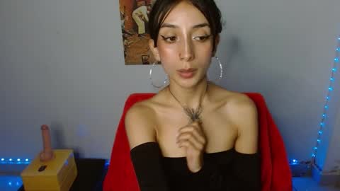 Lisaa online show from 01/15/25, 04:57