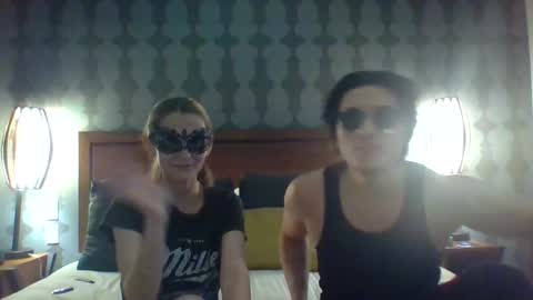 Snapshot of lil_miss4921 chatting on 11/23/25, 04:56 lil_miss4921 online show from 11/23/25, 04:56