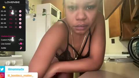 MOMMA LUV online show from 12/15/24, 01:22