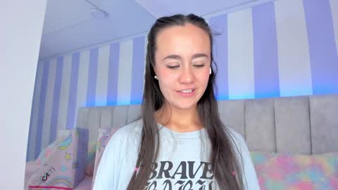 Lila  online show from 01/25/25, 04:24