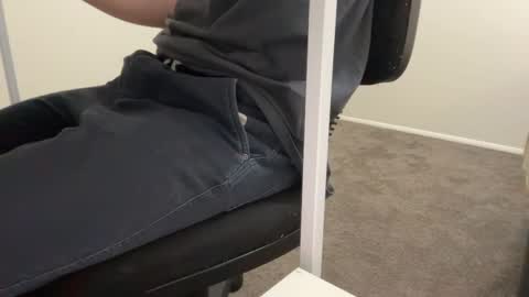 lilbenny05 online show from 02/10/25, 08:31