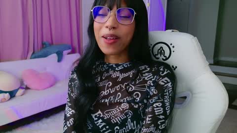 Snapshot of lileviemarie chatting on 01/18/25, 02:47 evie online show from 01/18/25, 02:47