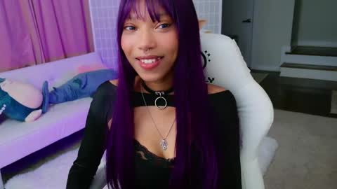 Snapshot of lileviemarie chatting on 02/22/25, 03:01 evie online show from 02/22/25, 03:01