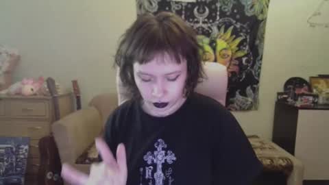 Lil online show from 12/04/24, 10:24