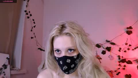 Snapshot of lilgangsta2002 chatting on 01/26/25, 07:31 lil gansta online show from 01/26/25, 07:31