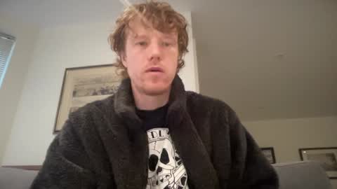 Snapshot of lilginge1 chatting on 12/10/24, 01:33 lilginge1 online show from 12/10/24, 01:33