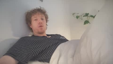 Snapshot of lilginge1 chatting on 09/26/25, 08:29 lilginge1 online show from 09/26/25, 08:29