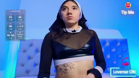 Lili  online show from 10/19/25, 01:45