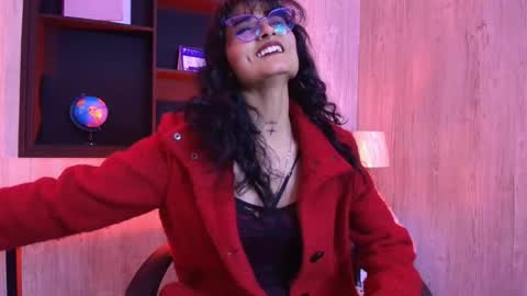 lili_clan online show from 11/20/25, 05:07