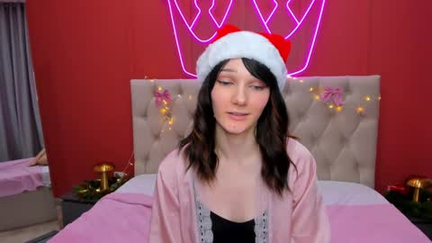 Snapshot of lili_flowerr chatting on 12/16/24, 04:55 Lilli follow me kiss online show from 12/16/24, 04:55
